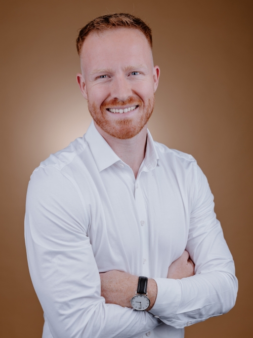 Aufnahme eines männlichen Vertriebmitarbeiters: Tobias Kraft